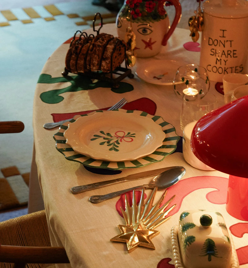 Mistletoe Breakfast/Desert Plates, set of 2