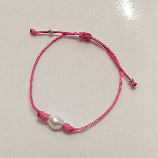 Mara Pearl Bracelet