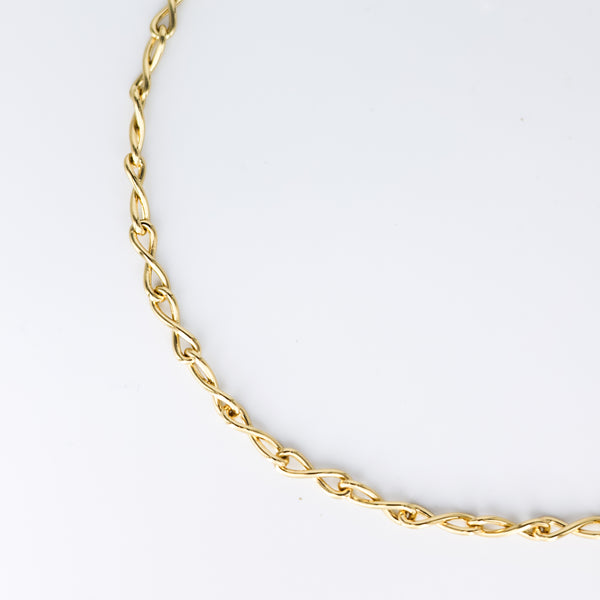Magali Long Chain