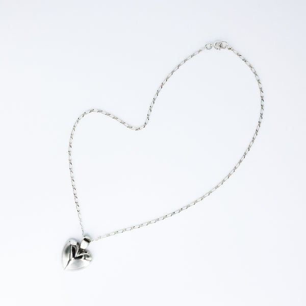 Amore Necklace